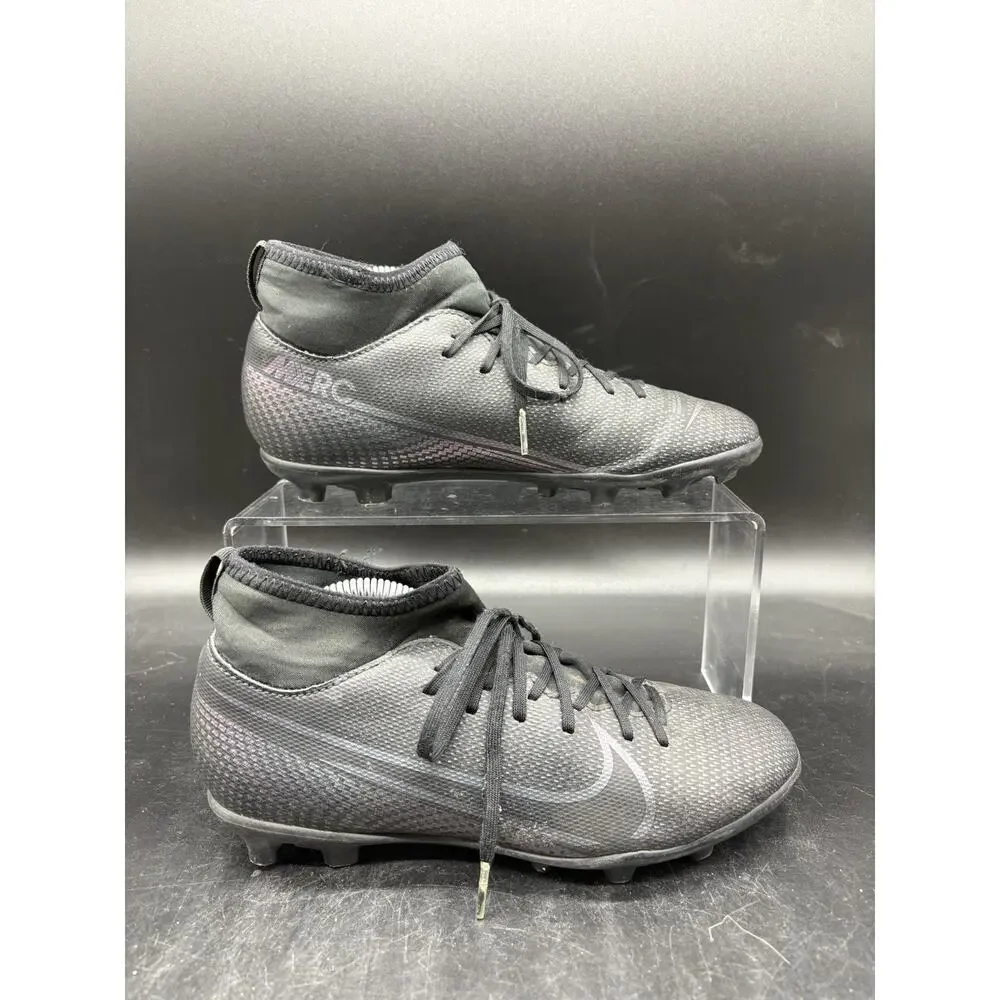 Nike JR Superfly 7 Club FG Cleats Soccer Mercurial Youth Size 3.5Y AT8150-010
